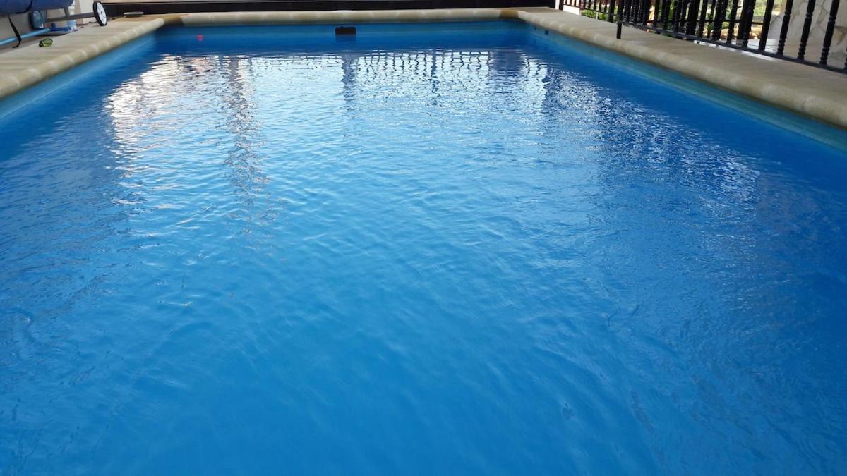 Casa Tranquil Apartment Sleeps 4 Quesa ภายนอก รูปภาพ